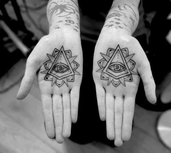 tatuaje-palma-manos (1)