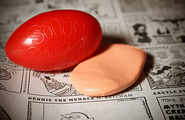 “Silly Putty” un juguete para niños puede aumentar la vida de las baterías