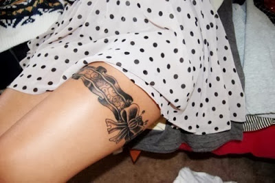 Tatuaje de liga - tatuaje portaliga - Garter tattoo 7