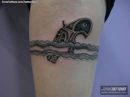 tatuaje liga en la pierna33