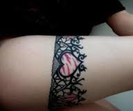 tatuaje liga en la pierna9