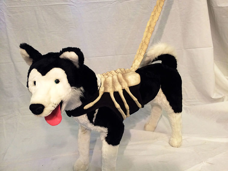 correa_alien_atrapa_caras_01