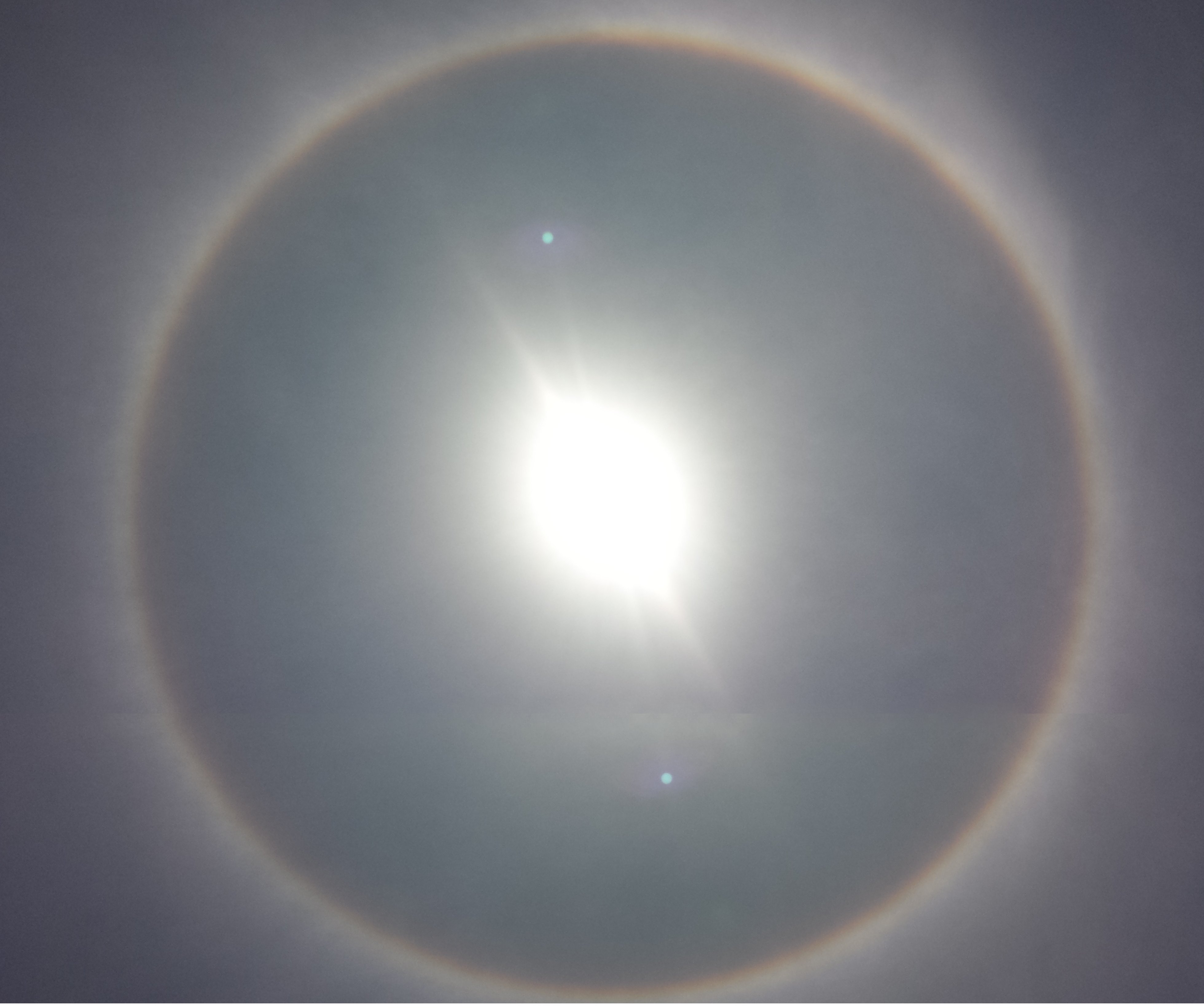 Halo solar en la Ciudad de México (21 de Mayo 2015)