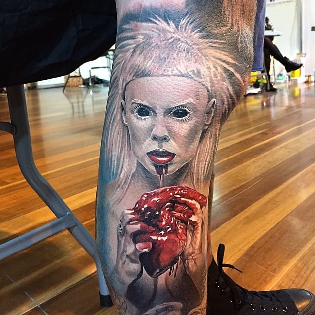 Esta imagen de Yolandi es ventiladores de inspiración y los artistas del tatuaje. Aquí por Steve carnicero.