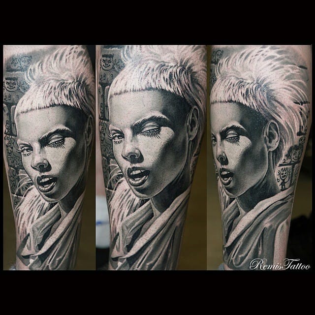 #portrait #blackandgrey #Remis